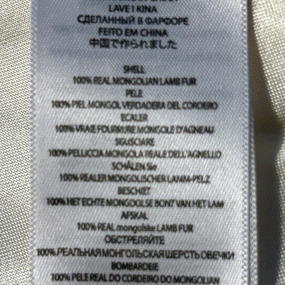 Michael Kors Women's 100% Mongolian Lamb fur  Cropped Vest XS - Picture 6 of 6